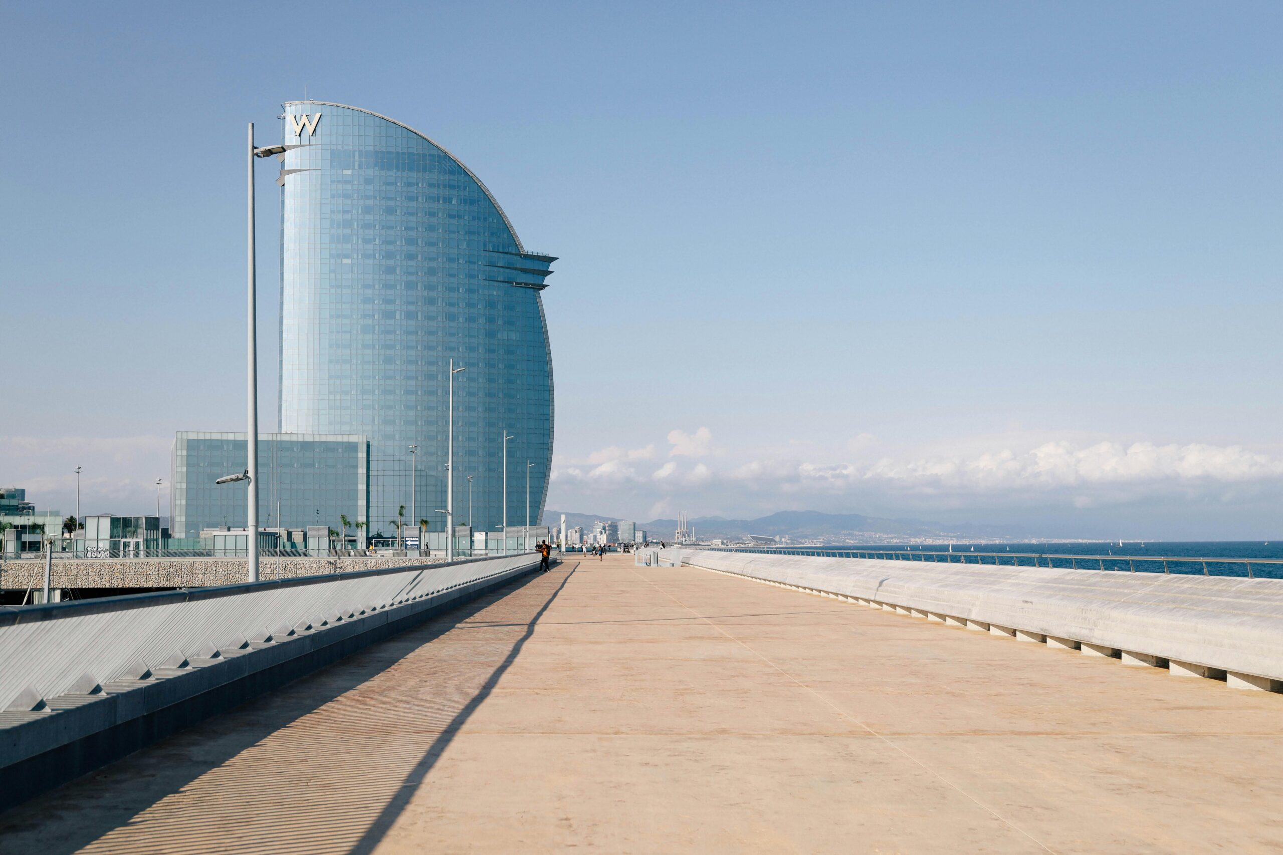 Mudanza laboral a Barcelona: guía completa para encontrar piso ideal sin estrés